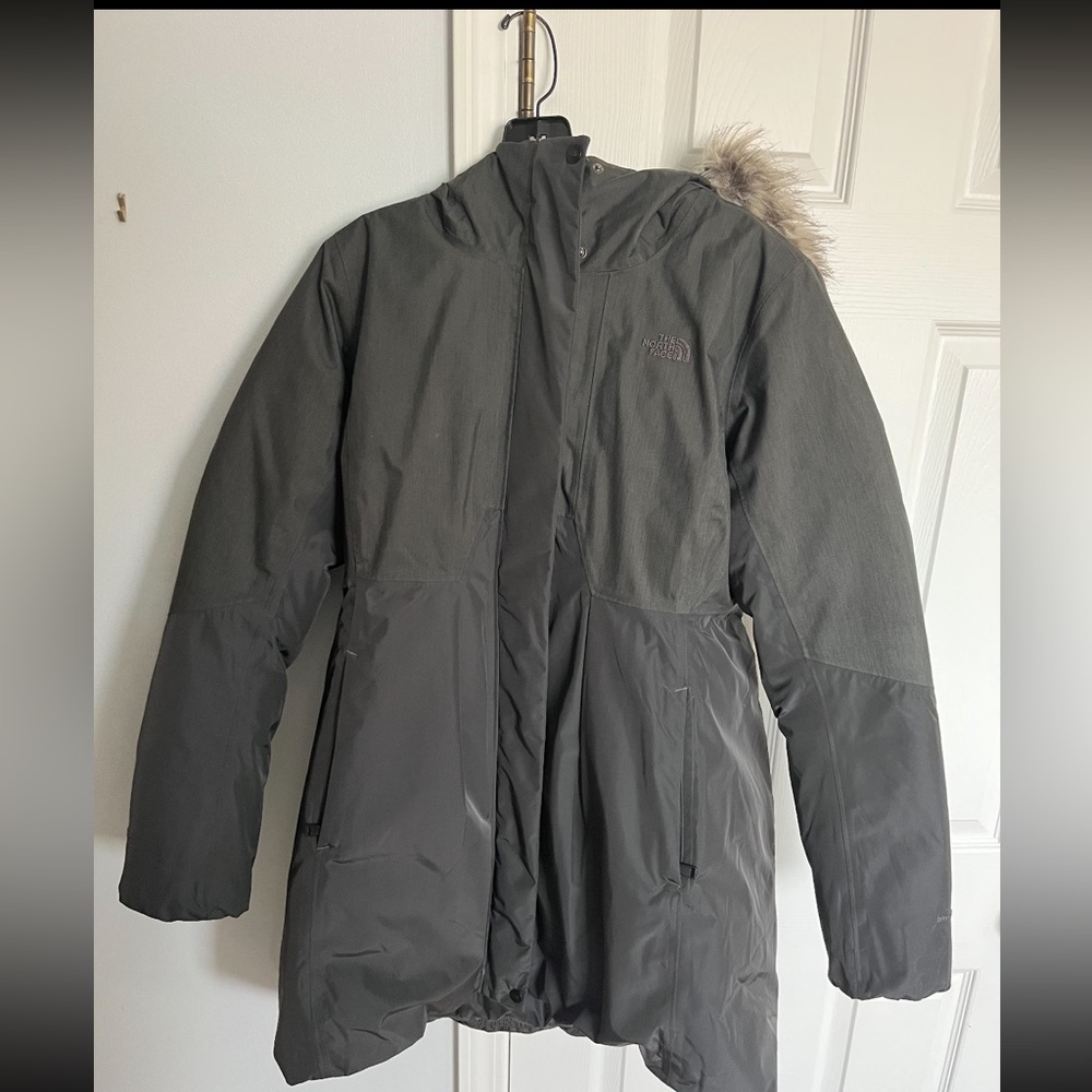 Women’s Northface coat